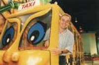 O apresentador Gugu Liberato mostra seu parque de diversões com sua marca, São Paulo, SP,30/7/1997. 