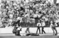 Rivelino comemora seu gol contra a Argentina na Copa do Mundo na Alemanha, 30/6/1974.