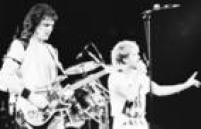 Trevor Rabin e John Anderson, do Yes, no palco do Rock in Rio I, 21/01/1985