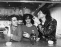 Retrato dos músicos da banda Barão Vermelho, São Paulo, SP, 02/8/1988. Da esquerda para a direita: Guto Goffi, André Palmeira Cunha e Frejat. 
