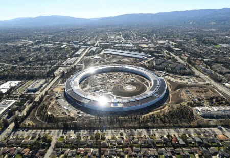 https://link.estadao.com.br/noticias/empresas,onibus-que-levam-funcionarios-da-apple-e-google-sao-atacados-no-vale-do-silicio,70002157160 https://link.estadao.com.br/noticias/empresas,onibus-que-levam-funcionarios-da-apple-e-google-sao-atacados-no-vale-do-silicio,70002157160
