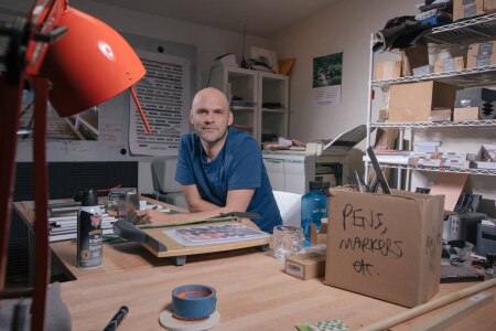https://link.estadao.com.br/noticias/cultura-digital,robo-ajuda-autor-a-escrever-dialogo-de-ficcao-cientifica,70002602088 https://link.estadao.com.br/noticias/cultura-digital,robo-ajuda-autor-a-escrever-dialogo-de-ficcao-cientifica,70002602088