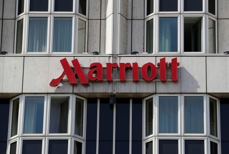 https://link.estadao.com.br/noticias/empresas,rede-de-hoteis-marriott-oferecera-servicos-de-alugueis-no-formato-airbnb,70002810947 https://link.estadao.com.br/noticias/empresas,rede-de-hoteis-marriott-oferecera-servicos-de-alugueis-no-formato-airbnb,70002810947