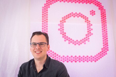 https://link.estadao.com.br/noticias/empresas,sentimos-que-havia-algo-errado-em-ver-videos-no-celular-na-horizontal-diz-mike-krieger,70002358731 https://link.estadao.com.br/noticias/empresas,sentimos-que-havia-algo-errado-em-ver-videos-no-celular-na-horizontal-diz-mike-krieger,70002358731
