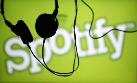 https://link.estadao.com.br/noticias/geral,spotify-pode-abrir-capital-dentro-de-um-ano-diz-fonte,70001823580 https://link.estadao.com.br/noticias/geral,spotify-pode-abrir-capital-dentro-de-um-ano-diz-fonte,70001823580