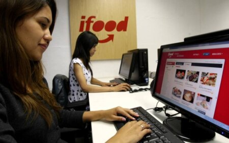 https://link.estadao.com.br/noticias/inovacao,ifood-abrira-mil-vagas-no-brasil-ate-o-final-de-2019,70002707813 https://link.estadao.com.br/noticias/inovacao,ifood-abrira-mil-vagas-no-brasil-ate-o-final-de-2019,70002707813