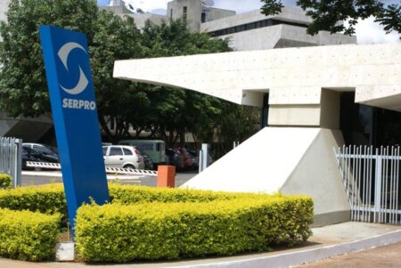 https://link.estadao.com.br/noticias/cultura-digital,mp-investiga-serpro-por-venda-de-dados-pessoais-de-brasileiros,70002333929 https://link.estadao.com.br/noticias/cultura-digital,mp-investiga-serpro-por-venda-de-dados-pessoais-de-brasileiros,70002333929