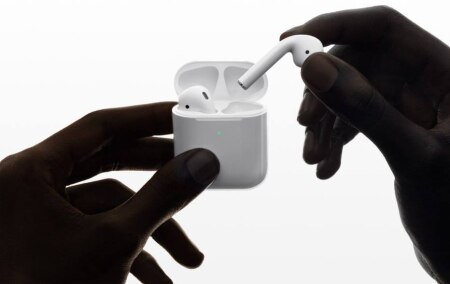 https://link.estadao.com.br/noticias/gadget,apple-lanca-airpod-com-suporte-a-assistente-siri,70002762280 https://link.estadao.com.br/noticias/gadget,apple-lanca-airpod-com-suporte-a-assistente-siri,70002762280