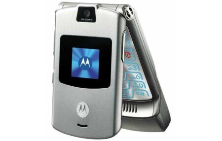 https://link.estadao.com.br/noticias/gadget,motorola-confirma-lancamento-modelo-de-celular-dobravel-em-2019,70002738379 https://link.estadao.com.br/noticias/gadget,motorola-confirma-lancamento-modelo-de-celular-dobravel-em-2019,70002738379