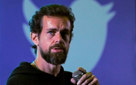 https://link.estadao.com.br/noticias/empresas,twitter-nunca-tera-botao-de-editar-diz-fundador,70003159785 https://link.estadao.com.br/noticias/empresas,twitter-nunca-tera-botao-de-editar-diz-fundador,70003159785