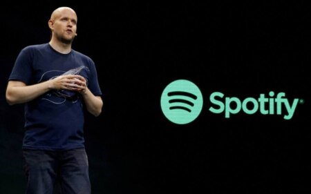 https://link.estadao.com.br/noticias/cultura-digital,a-irresponsabilidade-do-spotify-no-caso-joe-rogan,70003969015 https://link.estadao.com.br/noticias/cultura-digital,a-irresponsabilidade-do-spotify-no-caso-joe-rogan,70003969015