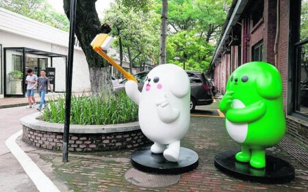 https://link.estadao.com.br/noticias/geral,aplicativo-chines-wechat-tenta-agregarnovos-servicos,70001799705 https://link.estadao.com.br/noticias/geral,aplicativo-chines-wechat-tenta-agregarnovos-servicos,70001799705