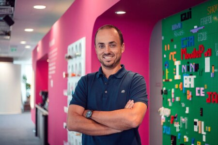 https://link.estadao.com.br/noticias/geral,movile-dona-do-ifood-recebe-aporte-de-r-1-bilhao-para-expandir-negocios,70003797237 https://link.estadao.com.br/noticias/geral,movile-dona-do-ifood-recebe-aporte-de-r-1-bilhao-para-expandir-negocios,70003797237