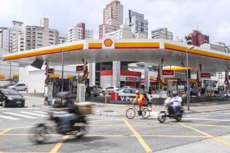 https://link.estadao.com.br/noticias/empresas,waze-fecha-parceria-com-a-shell-e-permite-pagamento-via-app-no-brasil,70002846956 https://link.estadao.com.br/noticias/empresas,waze-fecha-parceria-com-a-shell-e-permite-pagamento-via-app-no-brasil,70002846956
