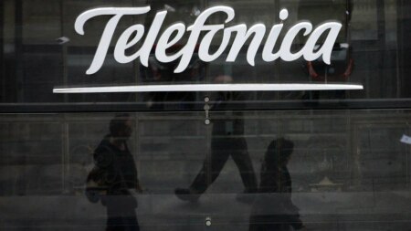 https://link.estadao.com.br/noticias/empresas,subsidiaria-da-telefonica-compra-site-terra-por-r-250-milhoes,70001874834 https://link.estadao.com.br/noticias/empresas,subsidiaria-da-telefonica-compra-site-terra-por-r-250-milhoes,70001874834