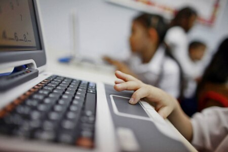 https://link.estadao.com.br/noticias/cultura-digital,sao-paulo-ganha-dominio-de-internet-personalizado,70002047982 https://link.estadao.com.br/noticias/cultura-digital,sao-paulo-ganha-dominio-de-internet-personalizado,70002047982