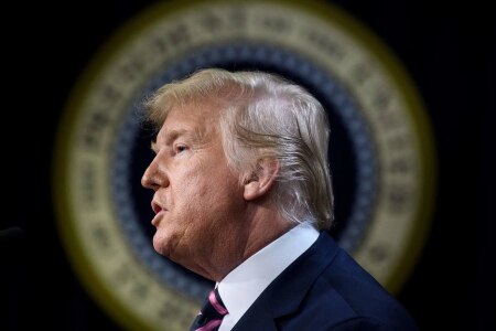 https://link.estadao.com.br/noticias/empresas,facebook-nao-deve-jogar-contra-trump-em-2020-diz-alto-executivo,70003147863 https://link.estadao.com.br/noticias/empresas,facebook-nao-deve-jogar-contra-trump-em-2020-diz-alto-executivo,70003147863