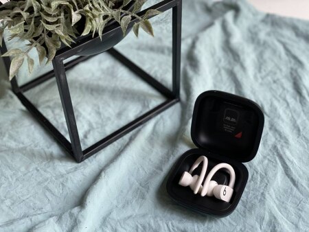 https://link.estadao.com.br/noticias/gadget,powerbeats-pro-e-boa-opcao-de-fone-para-quem-faz-atividade-fisica,70003324885 https://link.estadao.com.br/noticias/gadget,powerbeats-pro-e-boa-opcao-de-fone-para-quem-faz-atividade-fisica,70003324885