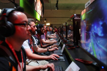 https://link.estadao.com.br/noticias/games,receita-da-industria-de-games-deve-subir-9-6-em-2019-diz-estudo,70002879015 https://link.estadao.com.br/noticias/games,receita-da-industria-de-games-deve-subir-9-6-em-2019-diz-estudo,70002879015