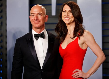 https://link.estadao.com.br/noticias/geral,jeff-bezos-acusa-tabloide-de-chantagem-e-extorsao,70002712549 https://link.estadao.com.br/noticias/geral,jeff-bezos-acusa-tabloide-de-chantagem-e-extorsao,70002712549