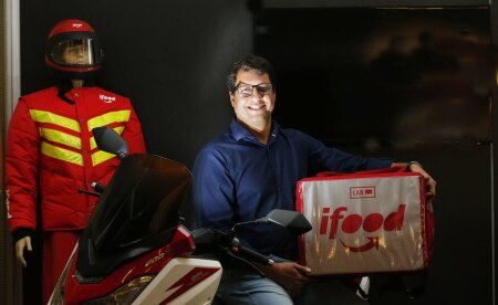 https://link.estadao.com.br/noticias/inovacao,ifood-recebe-aporte-de-us-500-mi-e-mira-em-novas-tecnologias-para-continuar-crescendo,70002607066 https://link.estadao.com.br/noticias/inovacao,ifood-recebe-aporte-de-us-500-mi-e-mira-em-novas-tecnologias-para-continuar-crescendo,70002607066