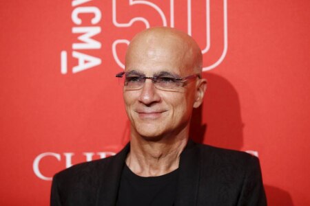 https://link.estadao.com.br/noticias/empresas,presidente-do-apple-music-pode-deixar-posto-em-agosto-diz-jornal,70002139749 https://link.estadao.com.br/noticias/empresas,presidente-do-apple-music-pode-deixar-posto-em-agosto-diz-jornal,70002139749