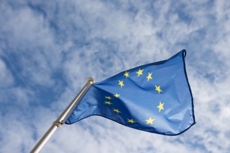 https://link.estadao.com.br/noticias/geral,comissao-do-parlamento-europeu-aprova-lei-de-direitos-autorais,70002357848 https://link.estadao.com.br/noticias/geral,comissao-do-parlamento-europeu-aprova-lei-de-direitos-autorais,70002357848