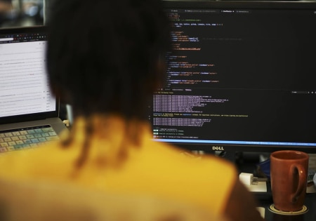 https://link.estadao.com.br/noticias/cultura-digital,aprender-a-programar-vira-meio-de-acesso-a-classe-media-nos-eua,70002873217 https://link.estadao.com.br/noticias/cultura-digital,aprender-a-programar-vira-meio-de-acesso-a-classe-media-nos-eua,70002873217