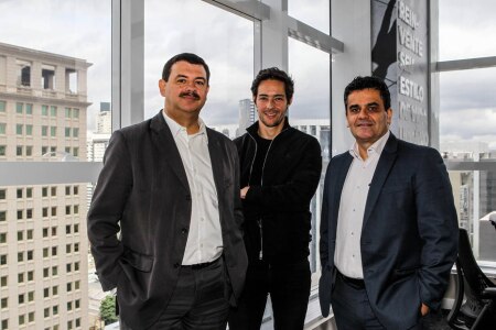 https://link.estadao.com.br/noticias/inovacao,construtora-vitacon-vai-investir-r-180-milhoes-em-predio-inteligente,70002078829 https://link.estadao.com.br/noticias/inovacao,construtora-vitacon-vai-investir-r-180-milhoes-em-predio-inteligente,70002078829
