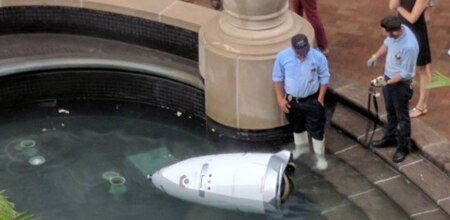 https://link.estadao.com.br/noticias/cultura-digital,robo-se-suicida-em-fonte-de-predio-nos-estados-unidos,70001894874 https://link.estadao.com.br/noticias/cultura-digital,robo-se-suicida-em-fonte-de-predio-nos-estados-unidos,70001894874