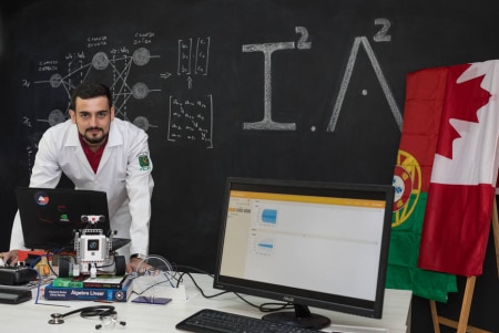 https://link.estadao.com.br/noticias/geral,cursos-ensinam-medicos-a-usar-inteligencia-artificial,70002629683 https://link.estadao.com.br/noticias/geral,cursos-ensinam-medicos-a-usar-inteligencia-artificial,70002629683