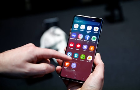 https://link.estadao.com.br/noticias/gadget,samsung-galaxy-s10-se-mantem-como-referencia,70002793856 https://link.estadao.com.br/noticias/gadget,samsung-galaxy-s10-se-mantem-como-referencia,70002793856