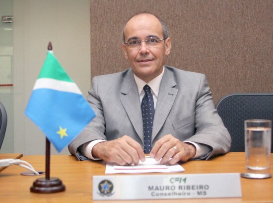 Presidente do Conselho Federal de Medicina (CFM), Mauro Luiz de Britto Ribeiro