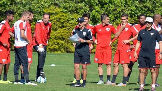 Osorio revela busca por reforços para o São Paulo na Série B
