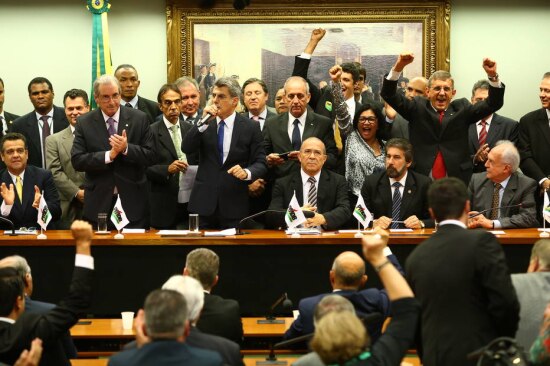 Reunião da Executiva Nacional do PMDB em que o partido decidiu deixar o governo 