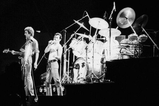 Jon Deacon e Freddie Mercury no show do Queen no Morumbi em 1981. 