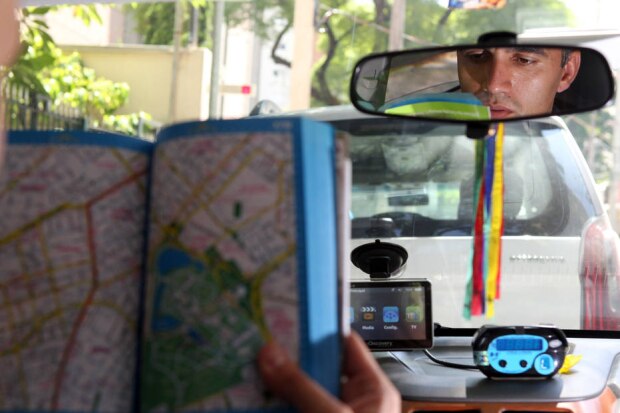 Guias de ruas e GPS