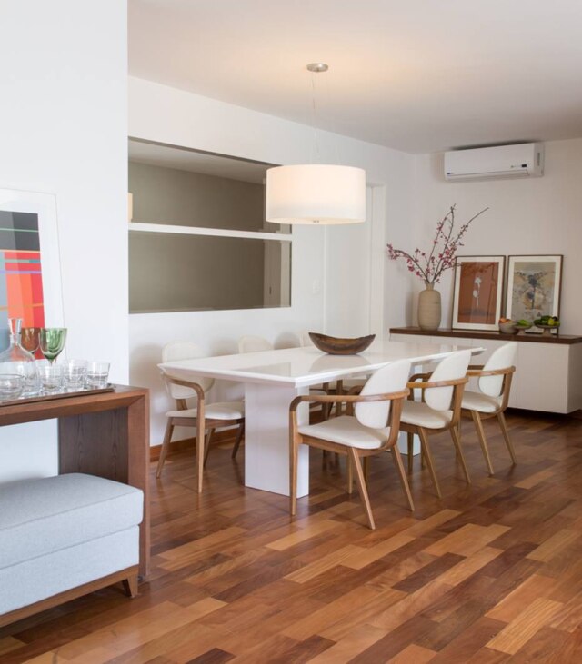 Divulgação Detalhe da sala de jantar de apartamento reformado e decorado pela Ah!Sim em São Paulo