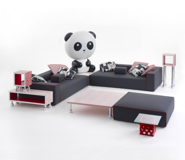 Marcelo Lima Landscape Panda, sistema de assentos criado por Giulio Cappellini e Paola Navone, para a Cappellini