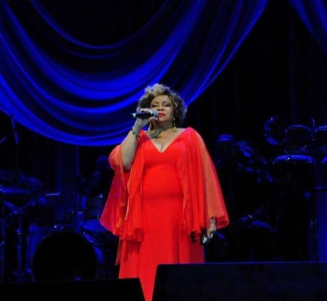 Reprodução/Instagram Alcione é internada após apresentação em São Paulo.