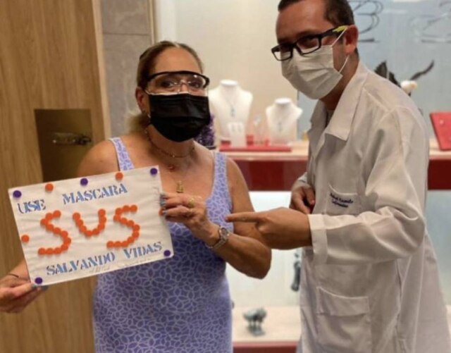 Instagram/@susanavieiraoficial A atriz Susana Vieira, que tomou a terceira dose da vacina contra covid-19