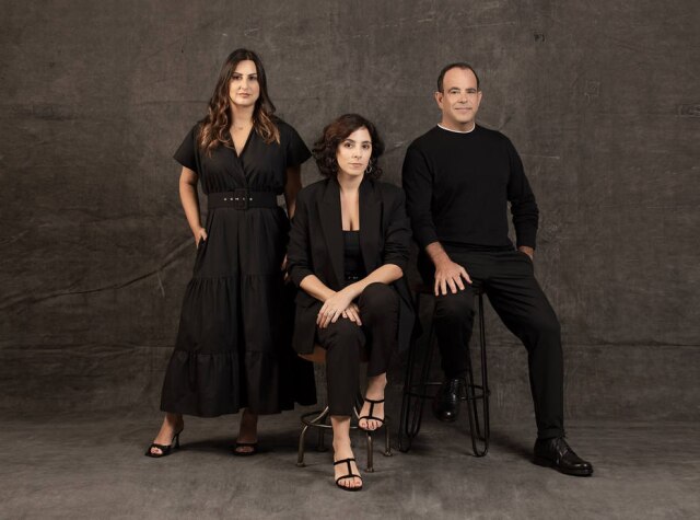 Jorge Bispo/Netflix 'Todo Dia a Mesma Noite' conta com a direção criativa de Daniela Arbex, a direção-geral de Julia Rezende e o roteiro de Gustavo Lipsztein.