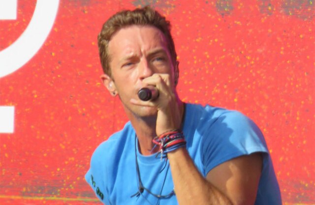 Divulgação Vocalista do Coldplay ironizou boatos da traição de Jay-Z a Beyoncé