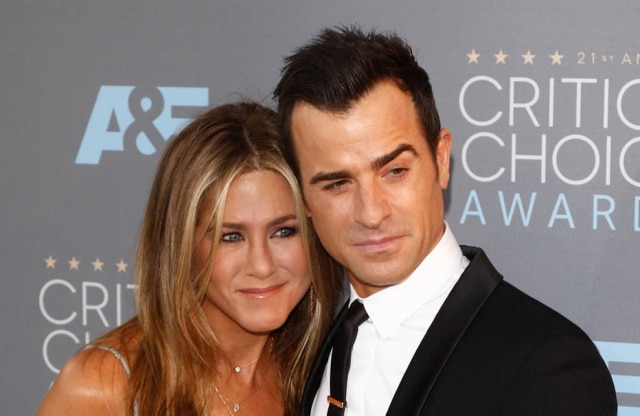 Bang Showbiz A atriz ao lado de seu marido, Justin Theroux