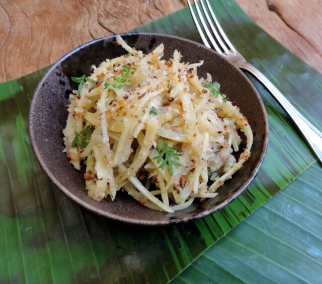 Neide Rigo|Estadão Banana verde com pão e ervas