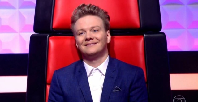 Reprodução/TV Globo Michel Teló vence batalha de jurados no 'The Voice'.