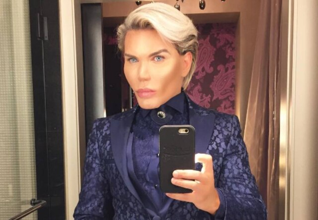 Instagram/ @rodrigoalvesuk Rodrigo Alves já fez 51 cirurgias plásticas