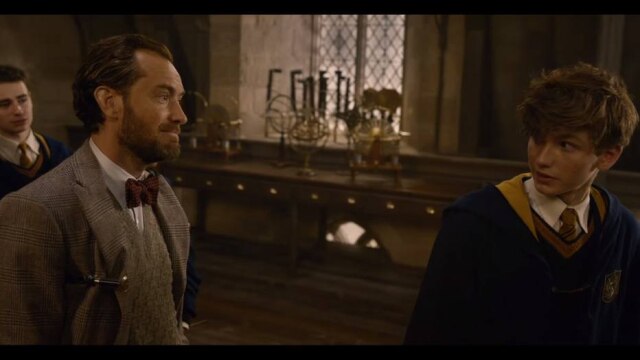 Warner Bros Pictures Jude Law é o jovem Alvo Dumbledore em 'Animais Fantásticos: Os Crimes de Grindelwald'.