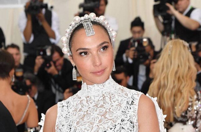 Angela Weiss / AFP A atriz Gal Gadot