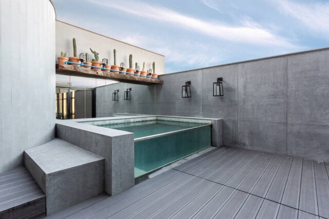 Eduardo Macários Área da piscina, anexa ao ambiente interno do terceiro piso